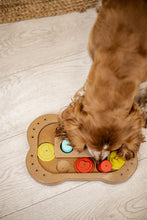 Załaduj obraz do przeglądarki galerii, Interaktywna zabawka dla psa BONE
